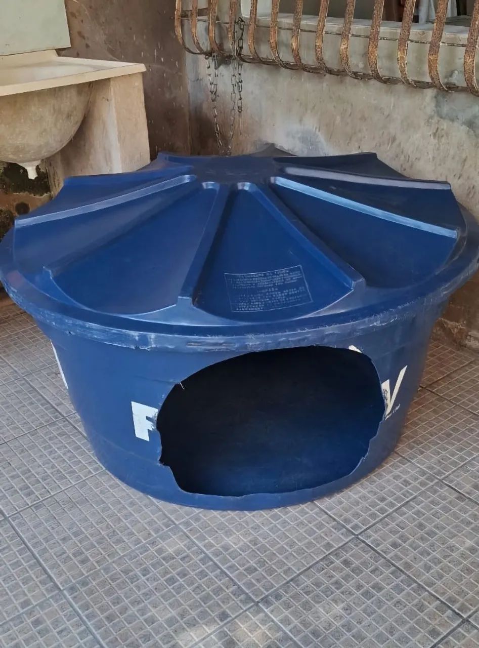 Casa de cachorro feita de caixa d'água 500L - Foto 2