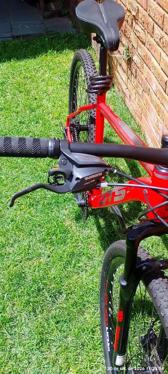 Bicicleta semi nova pouco usada  - Foto 2