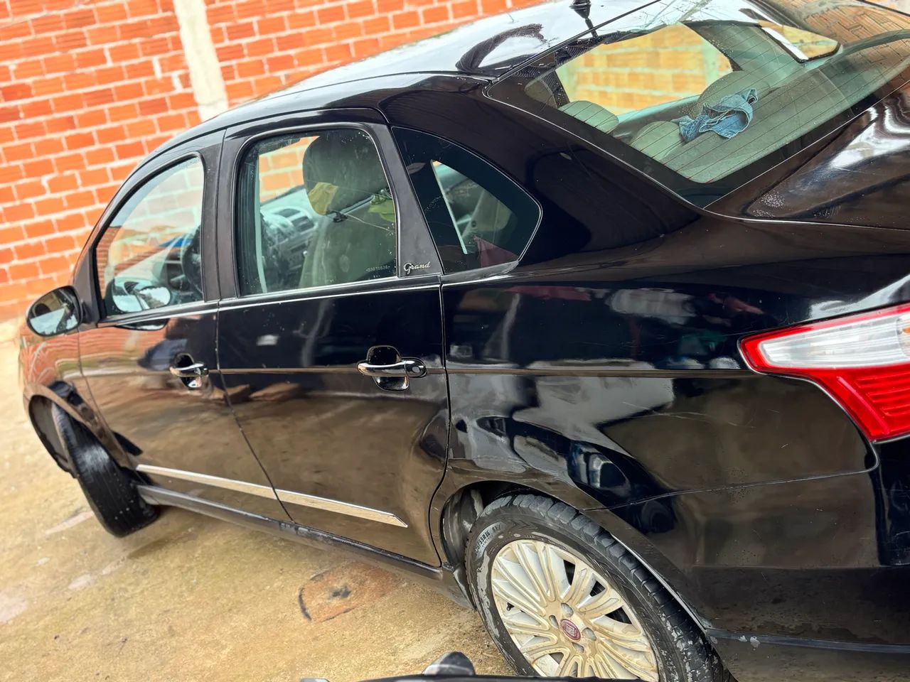 Fiat Grand Siena 2013