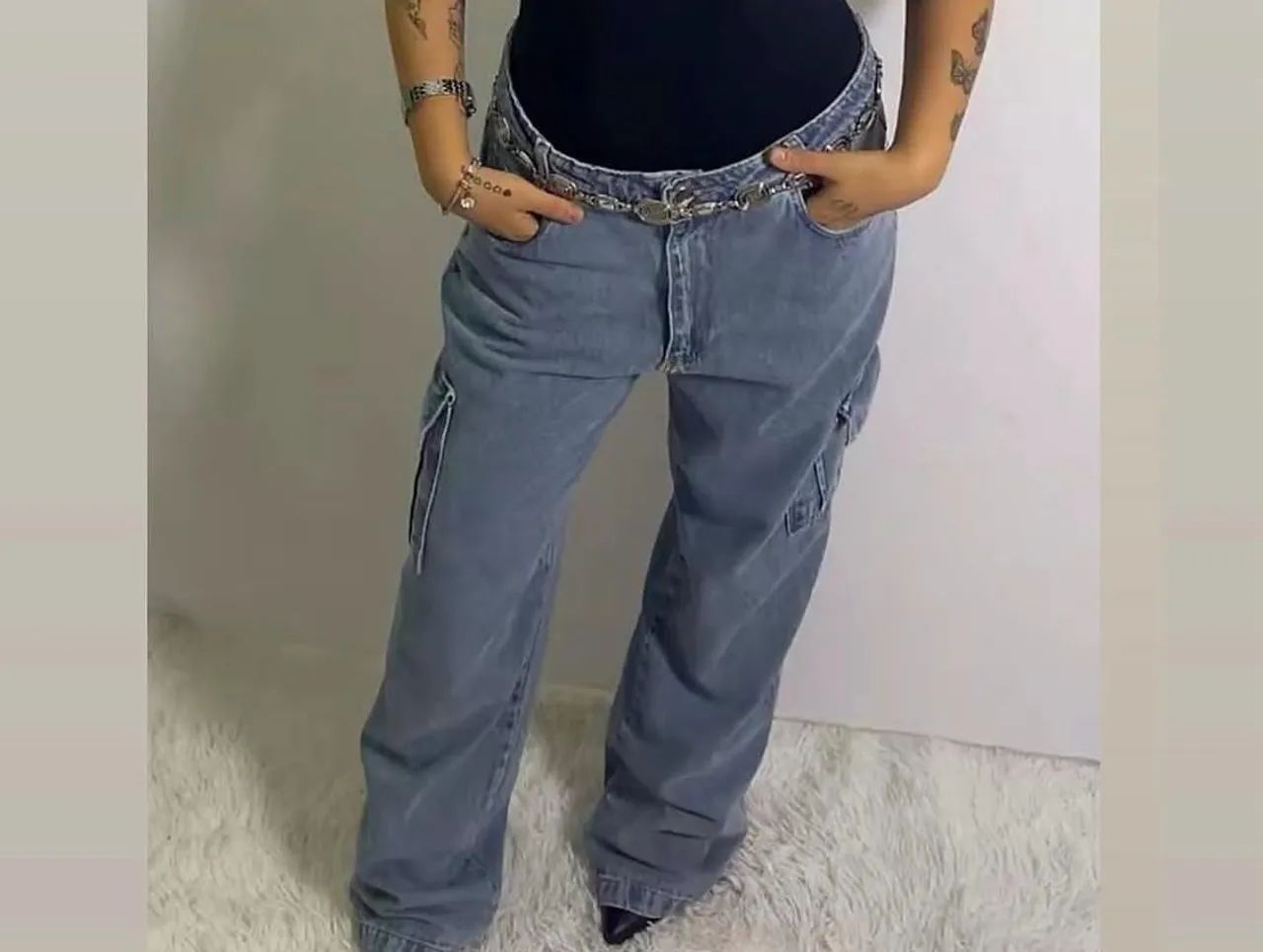 Vendo calça jean nova