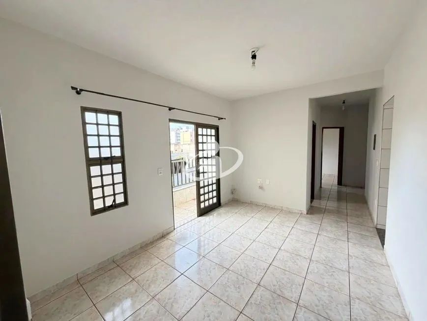 Aluguel Apartamento SANTA MONICA - Foto 2