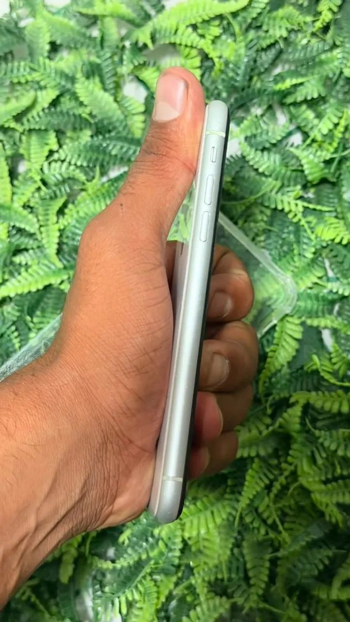 IPhone XR novinho  - Foto 4