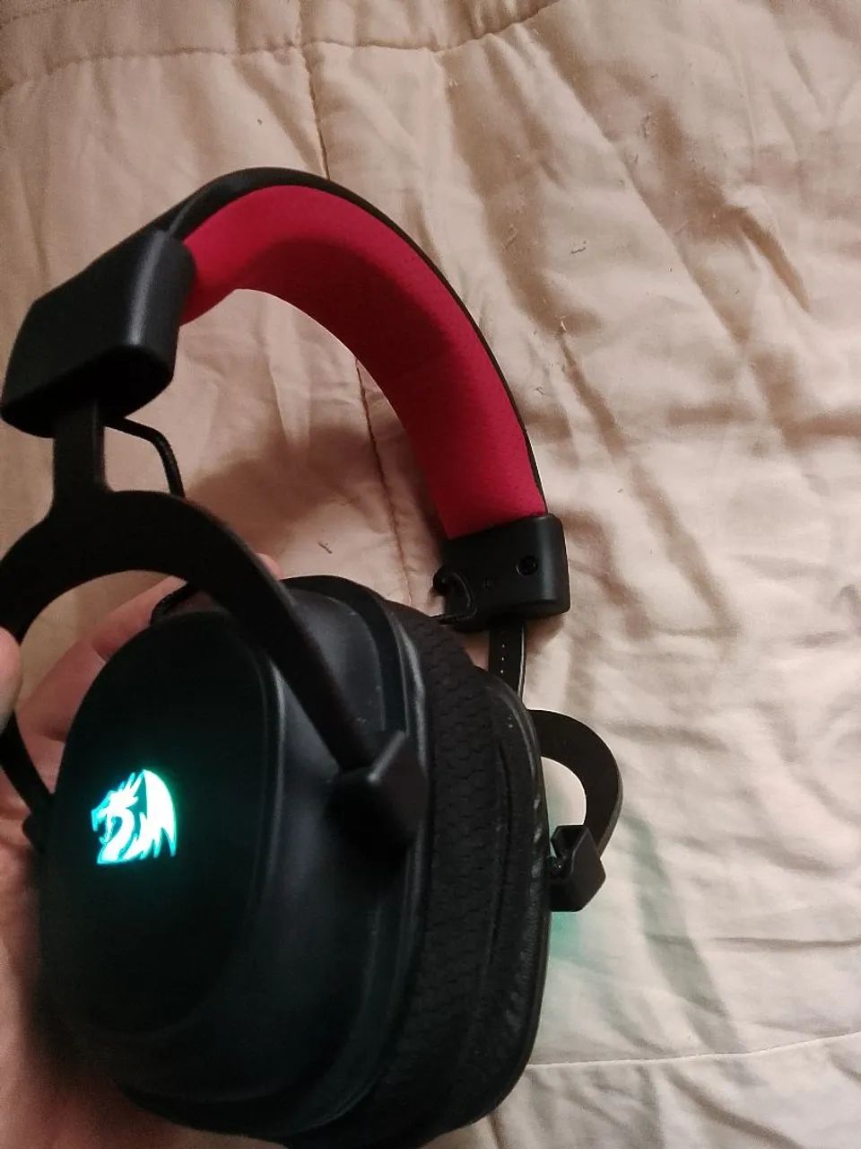 Fone Reddragon sem fio novo - Foto 2