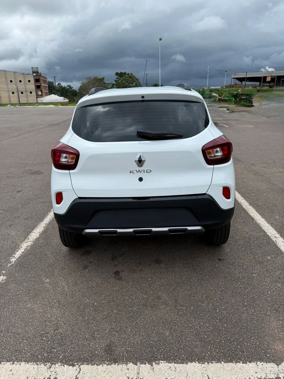 Renault Kwid Outsider 1.0 Flex 12V 5P Mec. 2025 - Foto 3