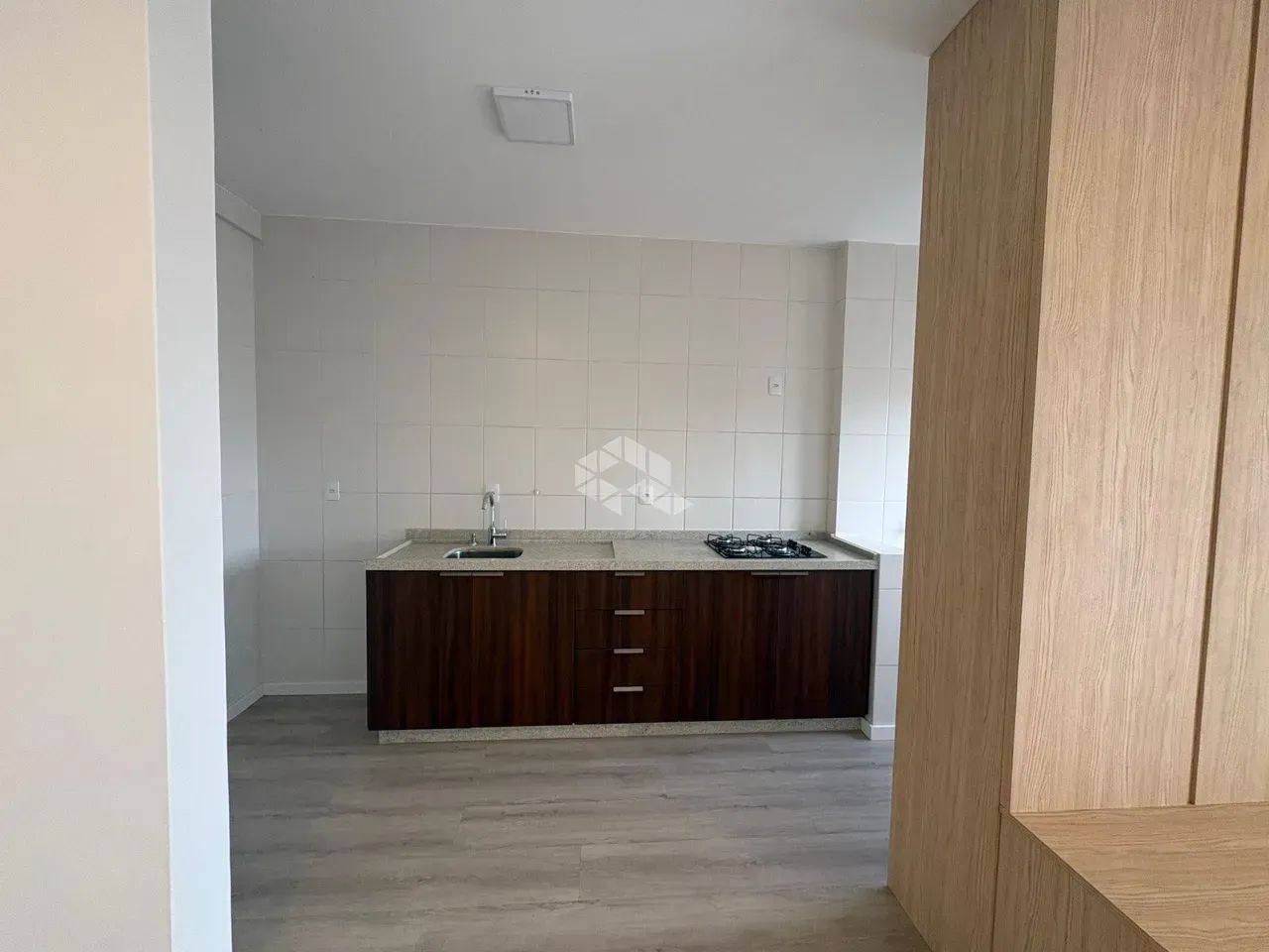 APARTAMENTO COM 2 QUARTOS EM CAPOEIRAS FLORIANÓPOLIS - Foto 3