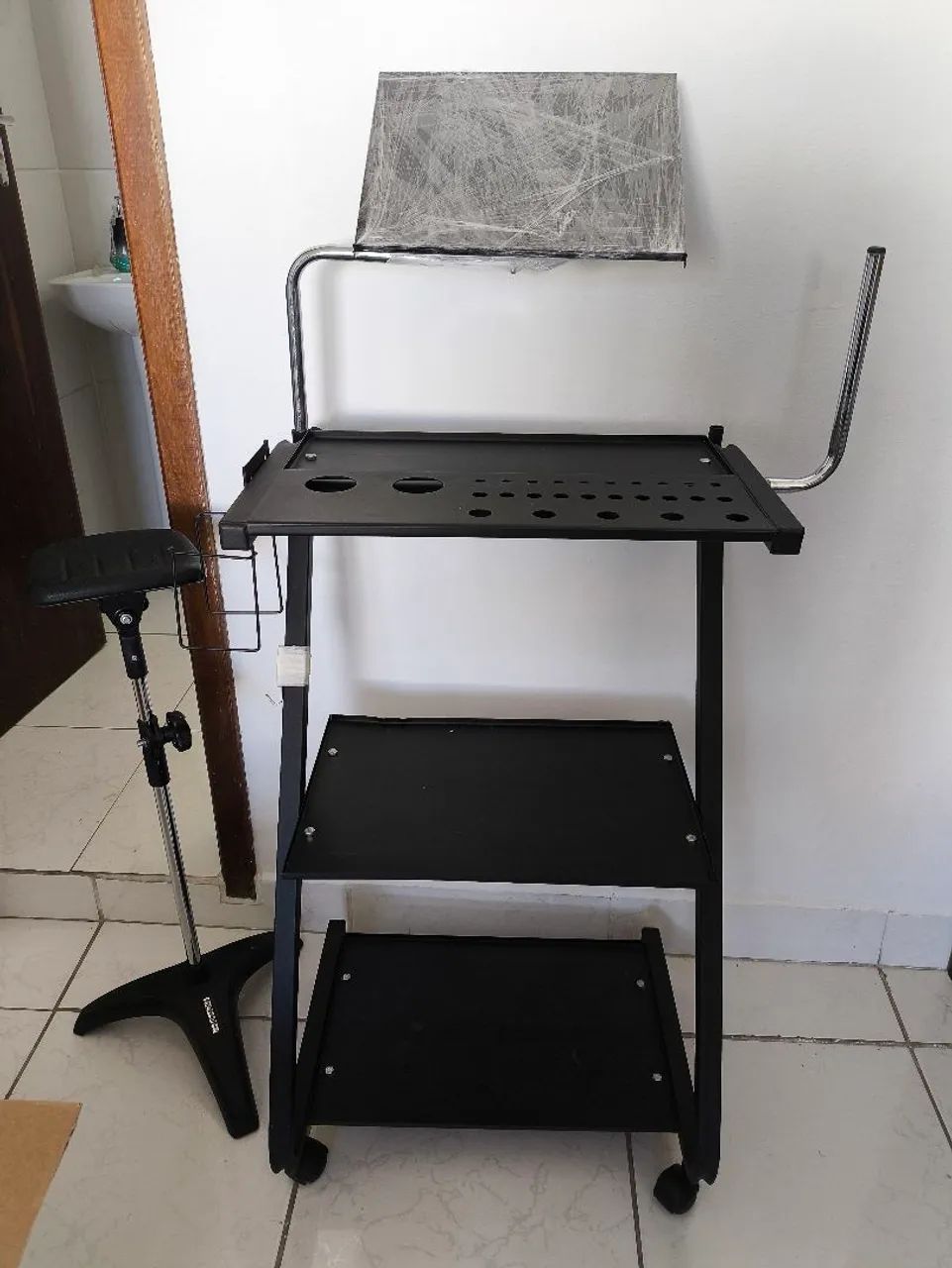 Carrinho para tatuagem / cílios  - Foto 5