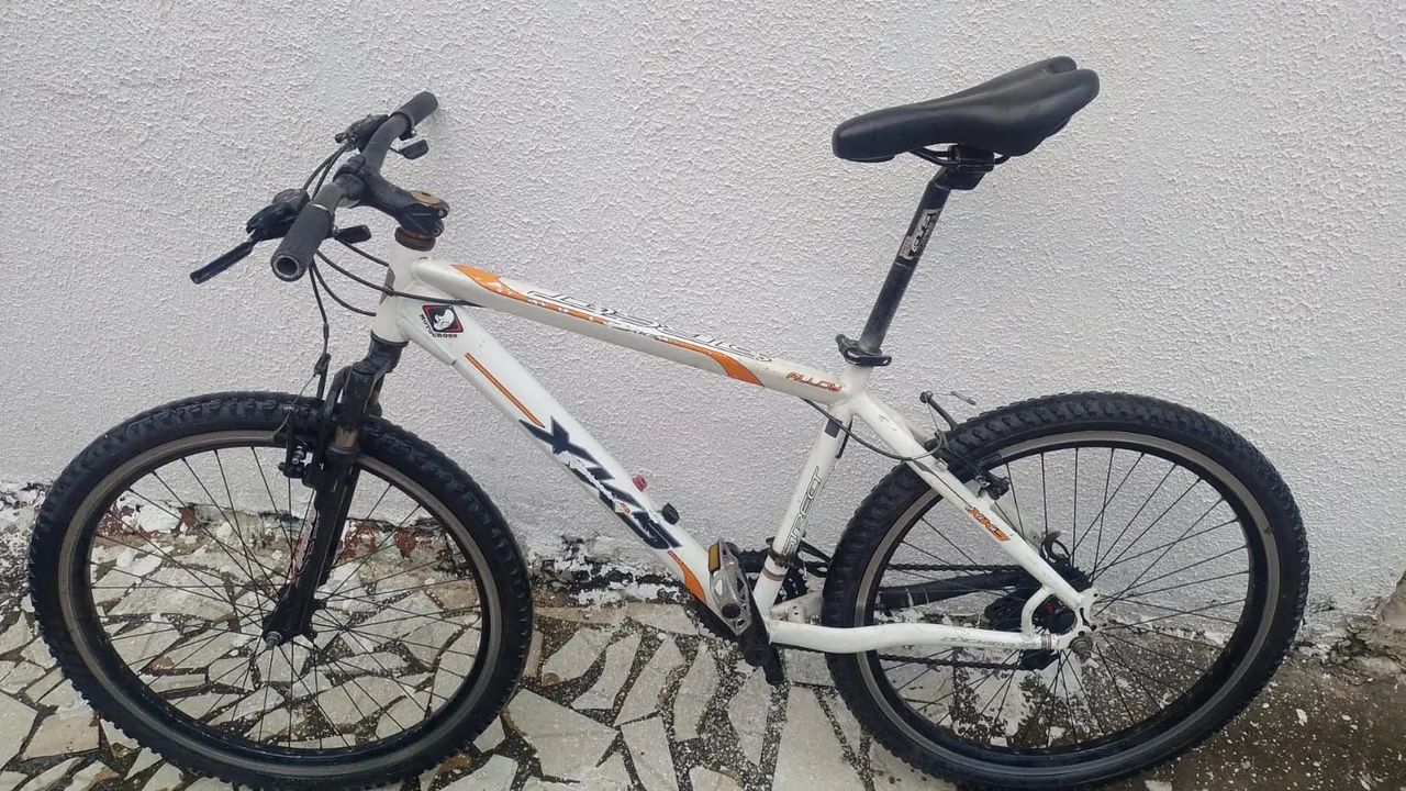 Bicicleta  - Foto 3