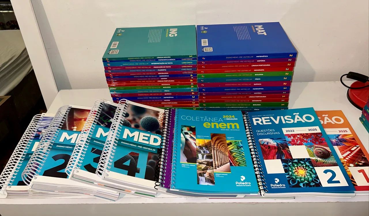 Material Poliedro 2025 completo e novo* medicina (43 apostilas)