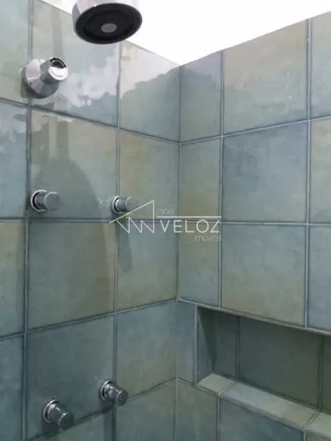 Apartamento : / Residencial / Centro