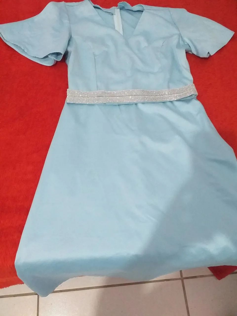 Vendo kit 3 vestido semi novo - Foto 2