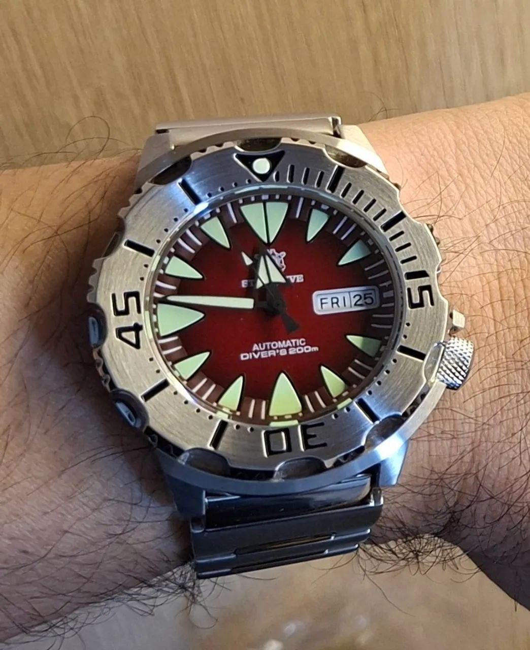 STEELDIVE MONSTER AUTOMÁTICO SD1984