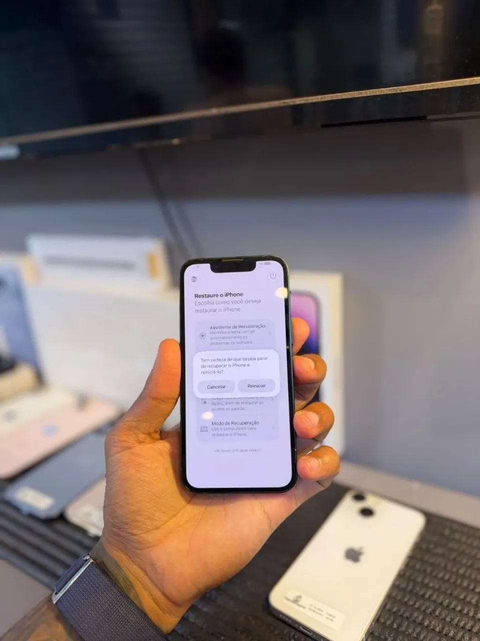 IPHONE 13 MINI 128GB<br>R$ 1.599 - Foto 4
