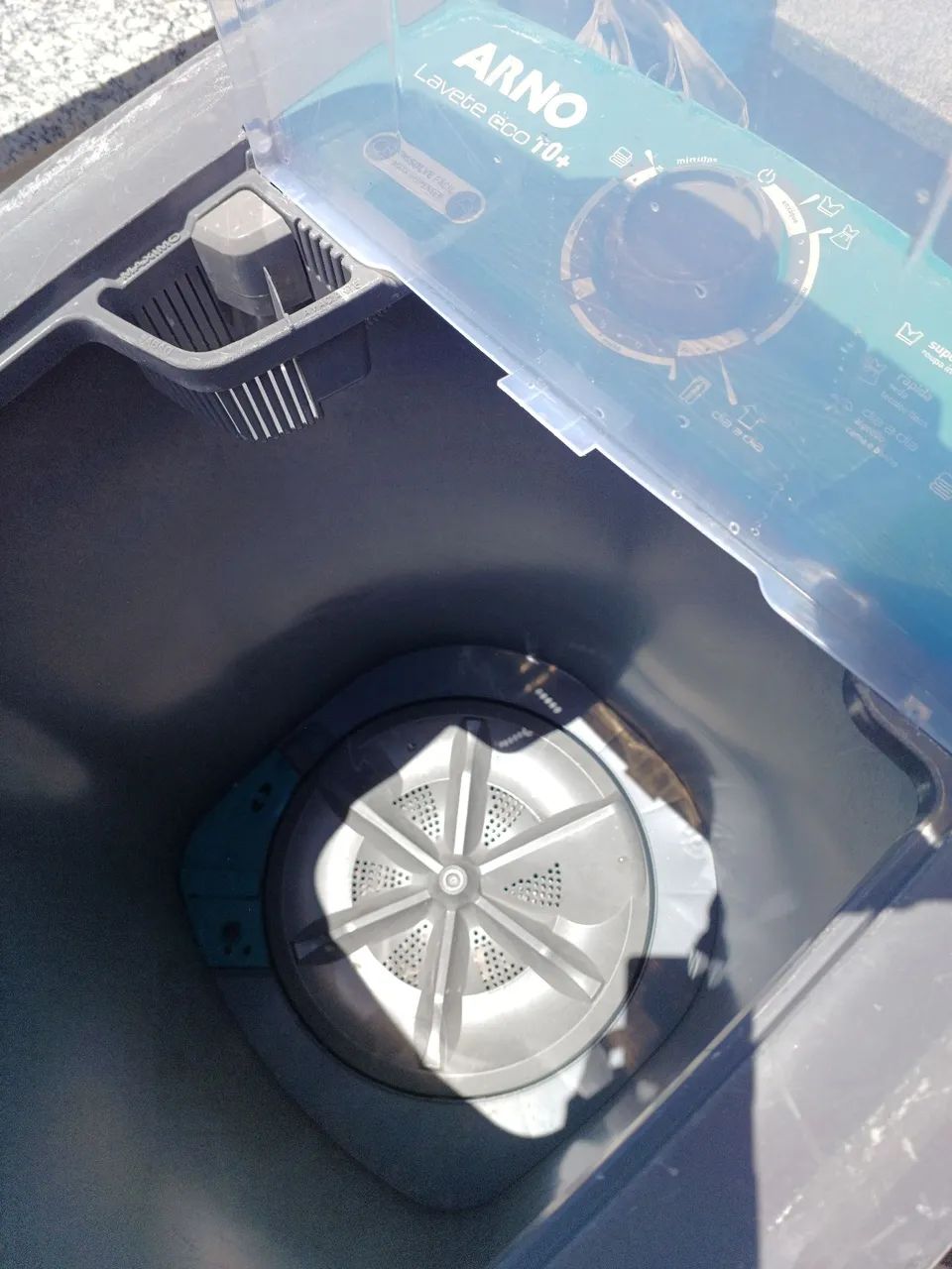 Tanquinho e mesas - Foto 2