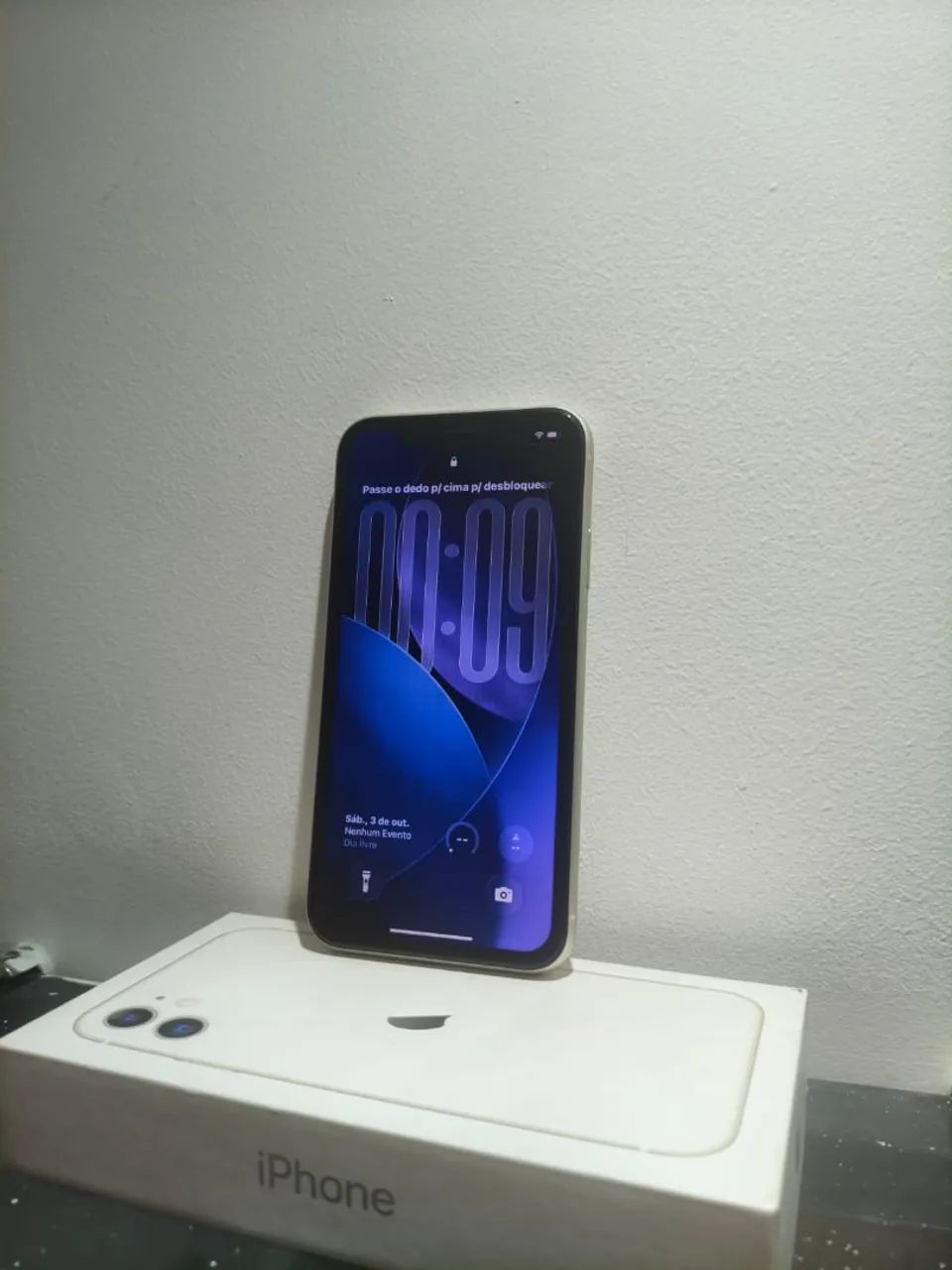 iPhone 11 na caixa!