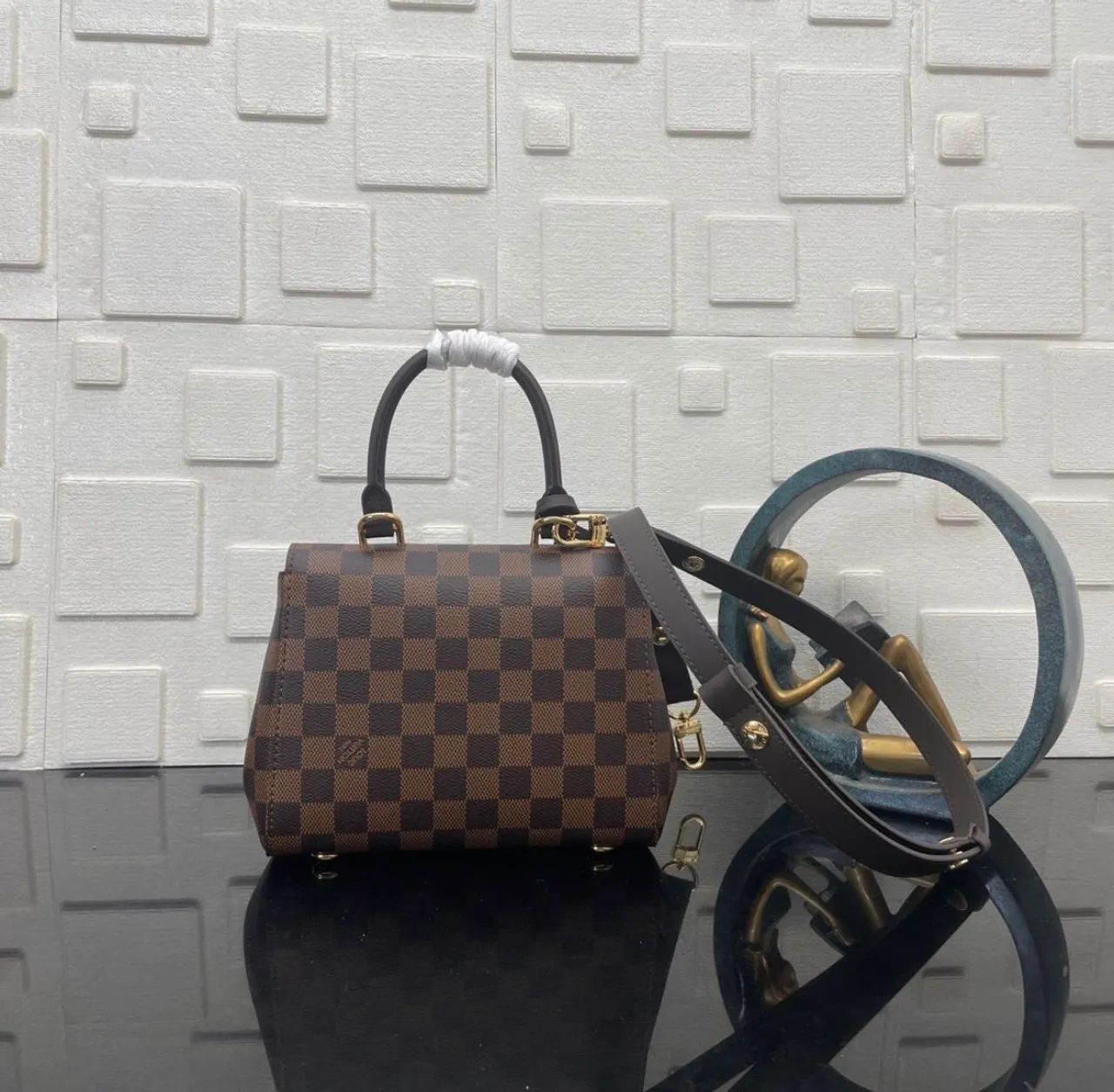 Bolsa Louis Vuitton Cluny mini  - Foto 4