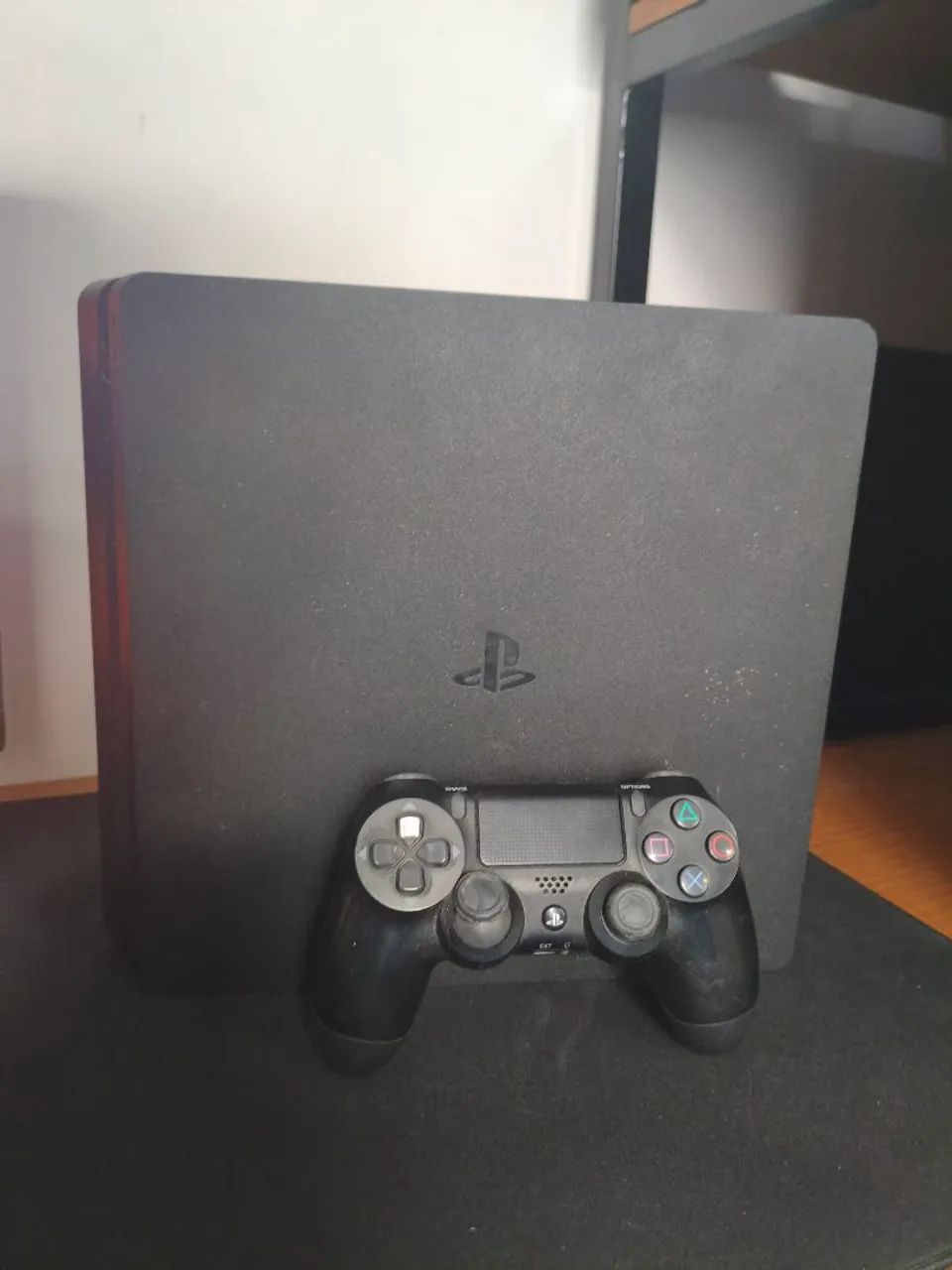 PS4  1TB SLIM USADO - Foto 2
