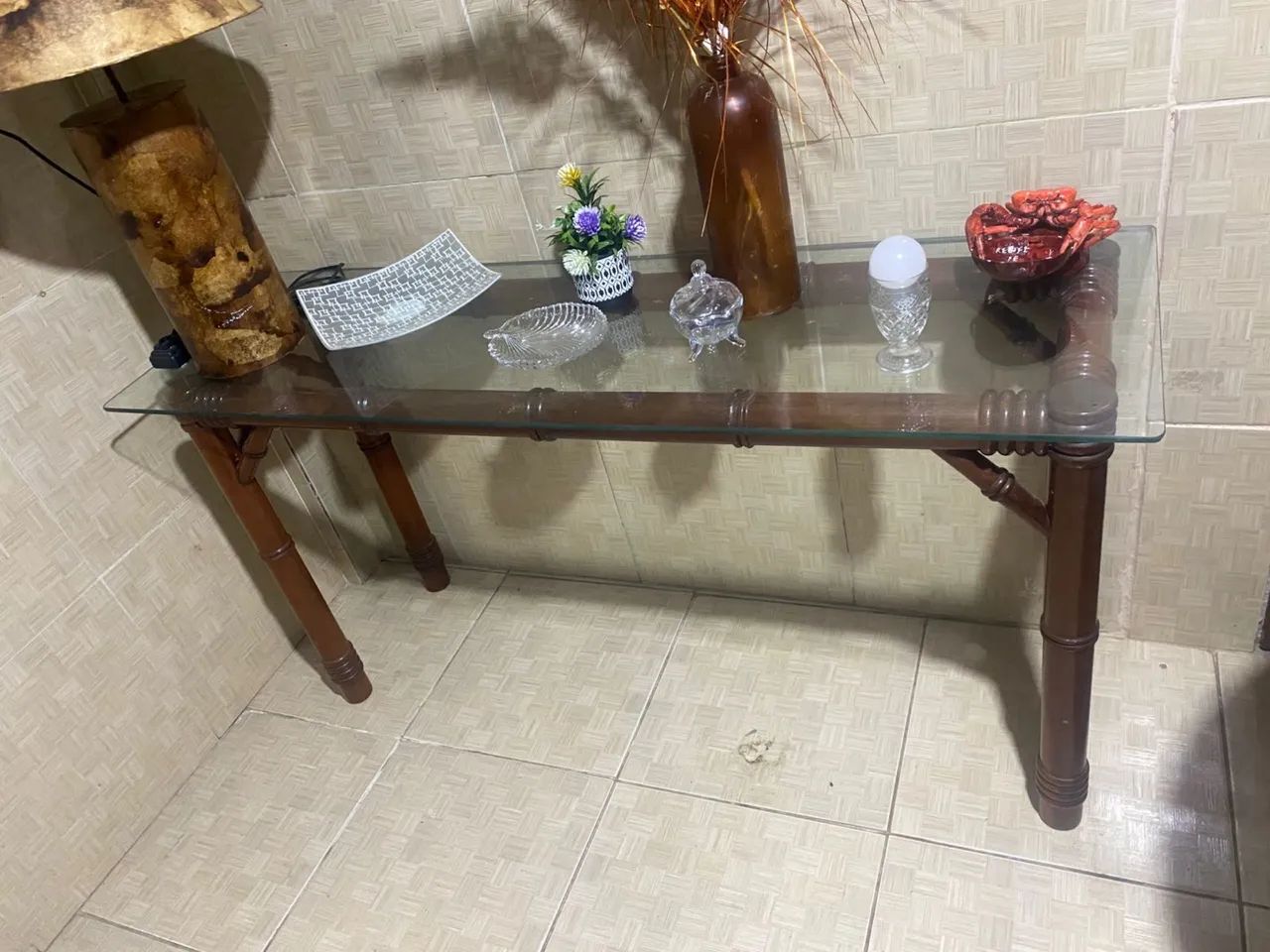 Mesa de madeira com vidro e aparador buffet - Foto 2
