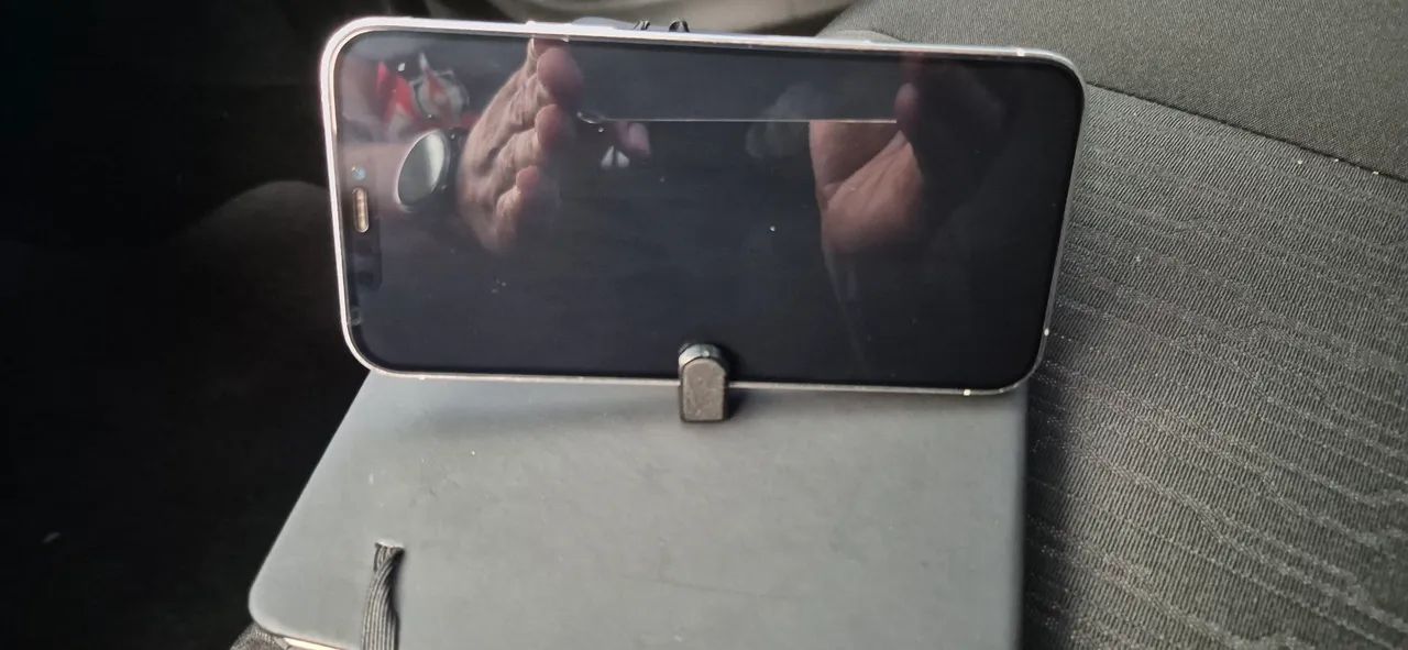 Vendo Iphone 12 Pro - 256G - Foto 5