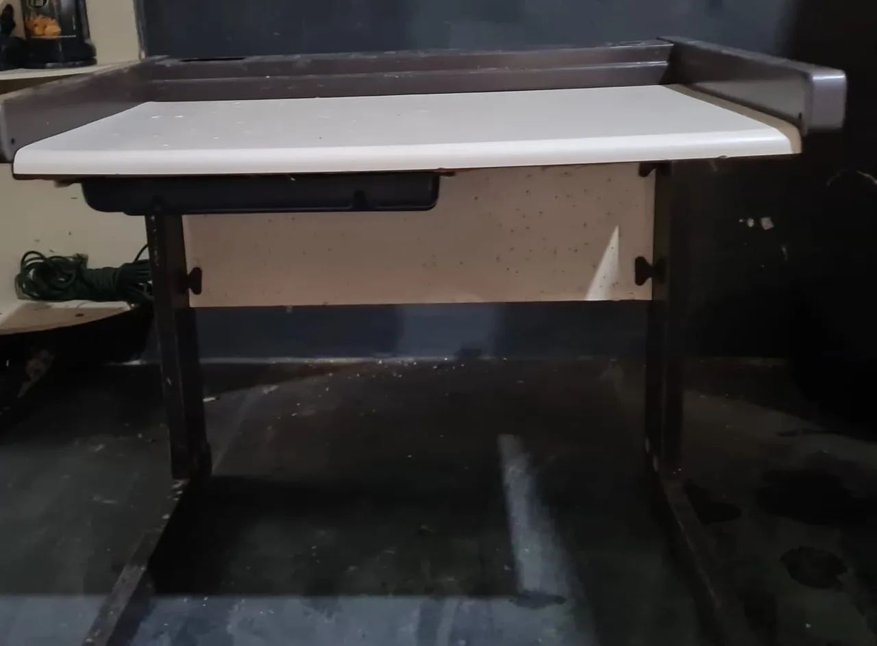 Mesa escritório/ Estudo  - Foto 3