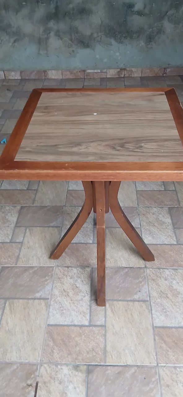 Mesa de madeira com 02 cadeiras redonda ou quadrada - Foto 4