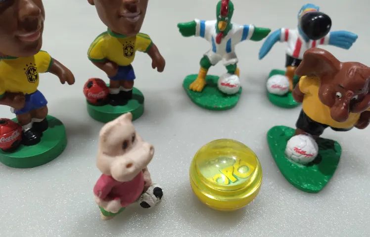 Colecionáveis da Copa do Mundo Minicraques, Kellogs e Hipopó - Foto 2