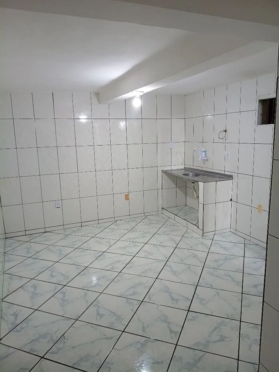 Alugo Kitnet em Alecrim