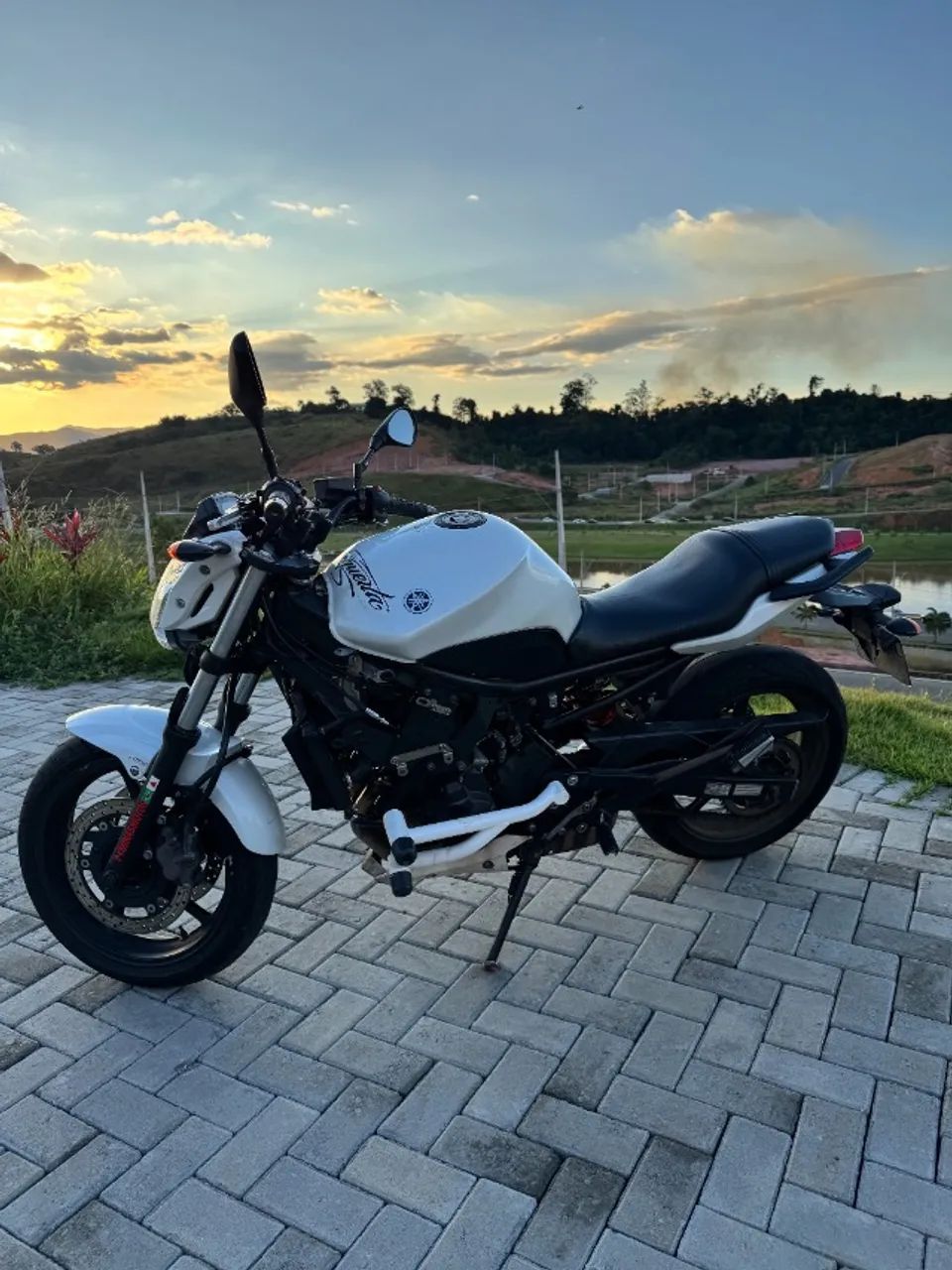 XJ6 Zerada - Foto 2