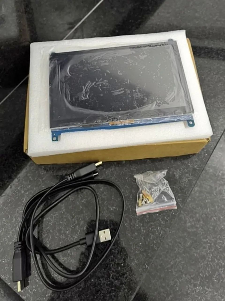 TELA TOUCH IPS 7 POLEGADAS 1024X600 HDMI USB RASPBERRY PI NZD070PCB002