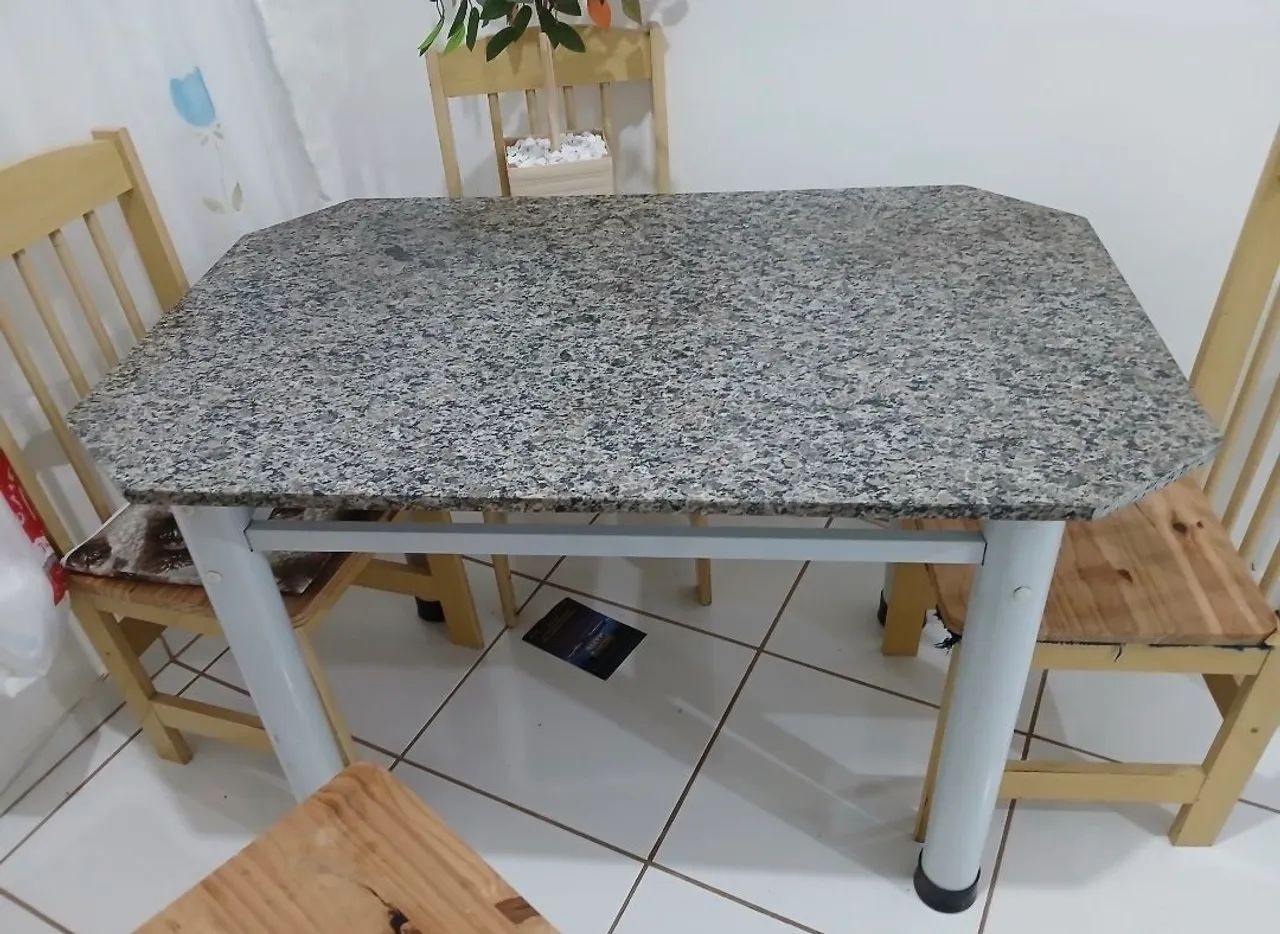 Mesa granito