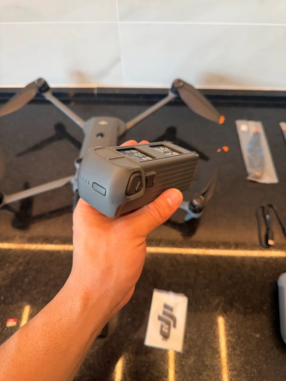 DJI MAVIC 4 PRO COMBO STANDARD  - Foto 3