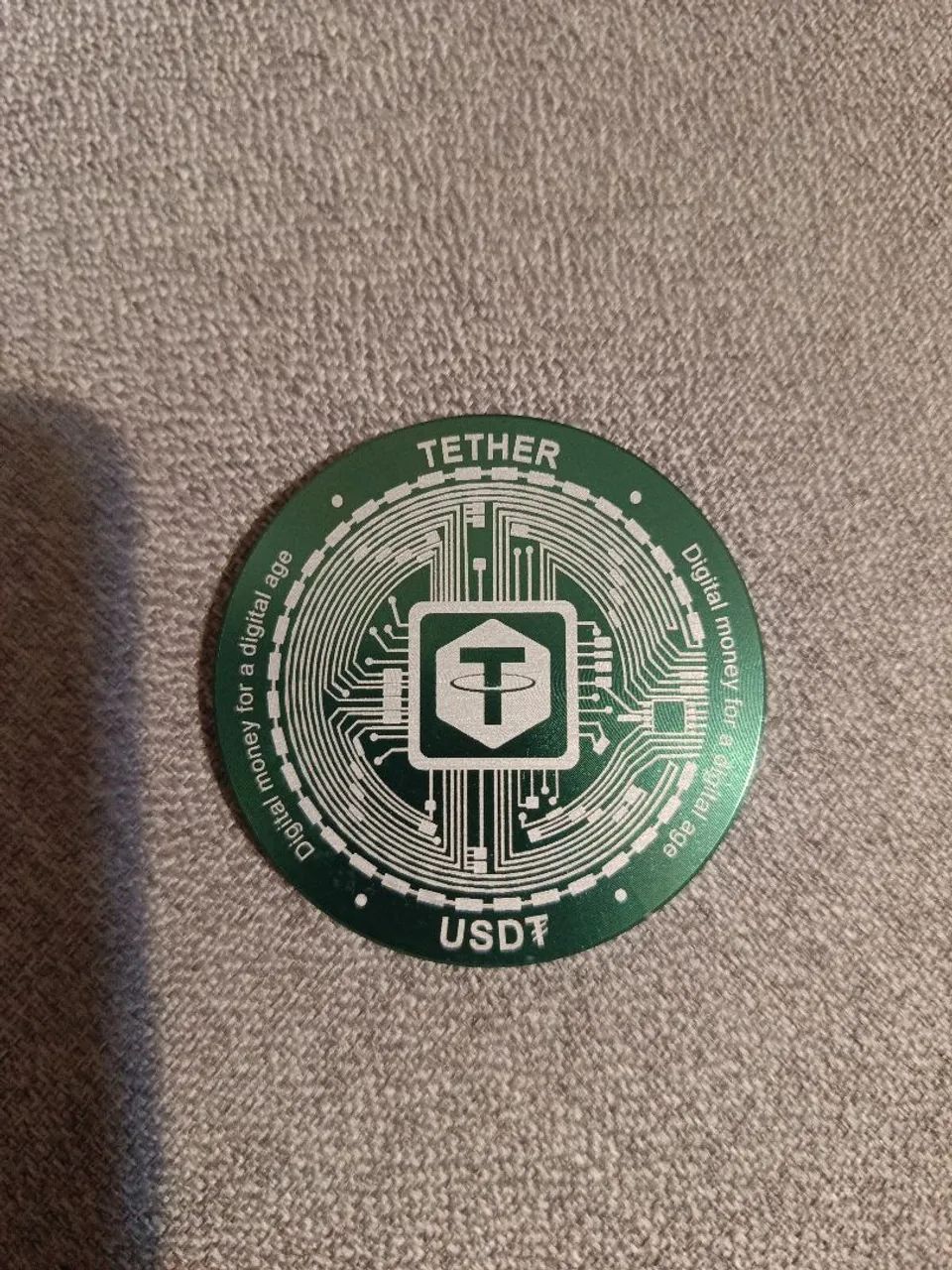 Moeda simbólica TETHER (USDT) - Foto 2