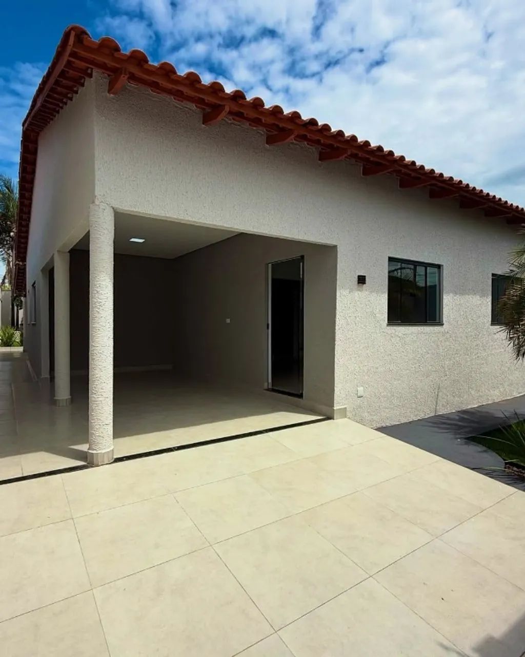 * Casa em Cidade Continental (Setor América)