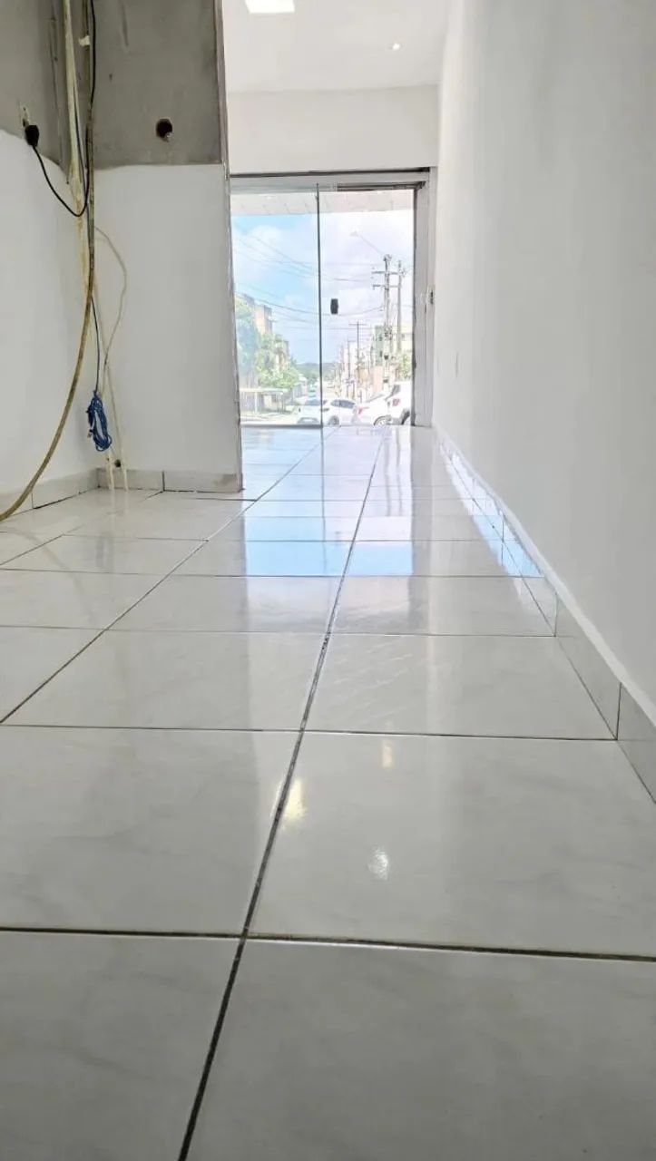 Sala Comercial na Av. Maria Lacerda Montenegro  - Foto 3