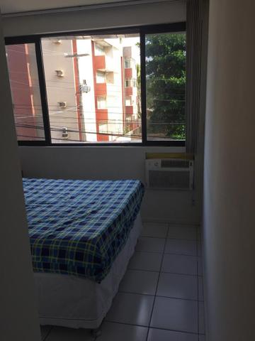 Apartamento a 100m da orla mais bonita do Brasil - Foto 17