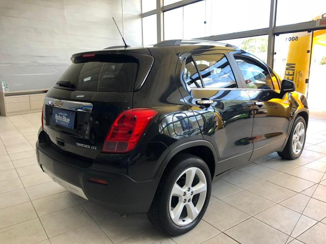 TRACKER LTZ, CARRO iGUAL A NOVO! - Foto 5