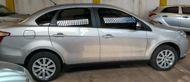 Fiat / Gran siena attractive 1.4 17/17 4p completo
