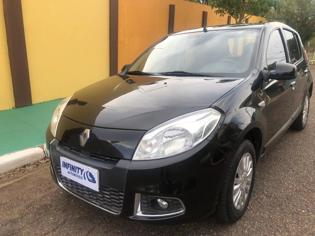 Sandero Privilege 1.6 - Foto 2