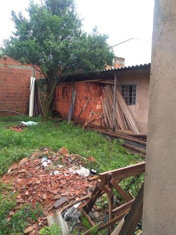 Lote com barracos - Foto 4