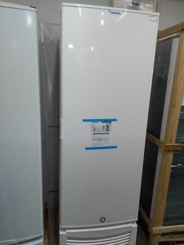 Freezer 569 litros vertical 2 anos de garantia - João