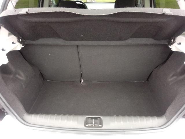 Chevrolet Onix LTZ 1.4 Manual Flex Branco 2015 - Foto 14