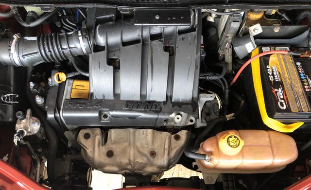 Fiat Idea 1.4 Attractive Completa, impecável, pneus novos - Foto 4
