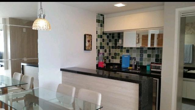 Lindo flat mobiliado na beira mar - Foto 5