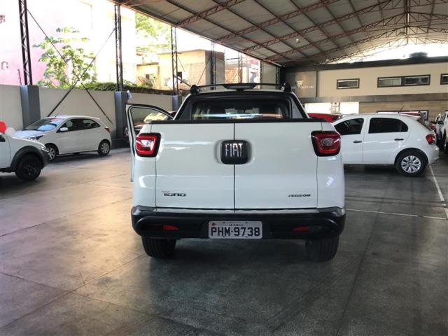 FIAT TORO 2.0 16V TURBO DIESEL FREEDOM MEC - Foto 6