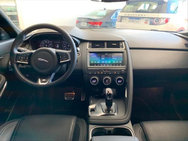 Jaguar E-pace 2.0 16v P300 R-dynamic se Awd - Foto 7