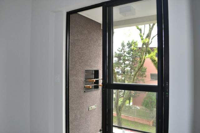 Apartamento Semi Mobiliado 1 Dormitórios no Bacacheri em Curitiba - Foto 7