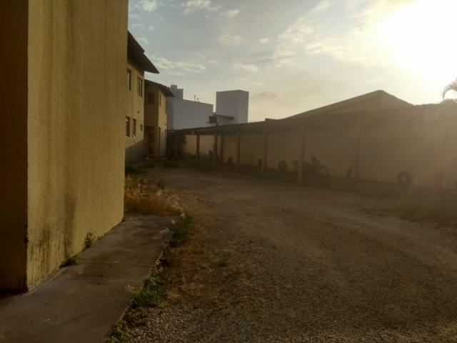 Apartamento para alugar com 3 dormitórios em Jardim planalto, Goiânia cod:2506 - Foto 19