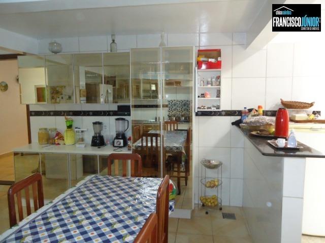 Casa no Setor Coimbra, 4 Quartos 1 suíte, 2 salas, Cozinha com armários, ótima localização - Foto 18