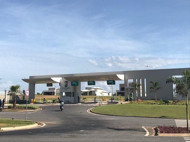 Terreno Florais Itália com 458,79m² jardim Itália condomínio fechado - Foto 16