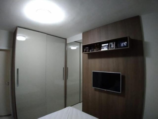 Excelente apartamento 2 Quartos com suíte montado e decorado - Foto 13