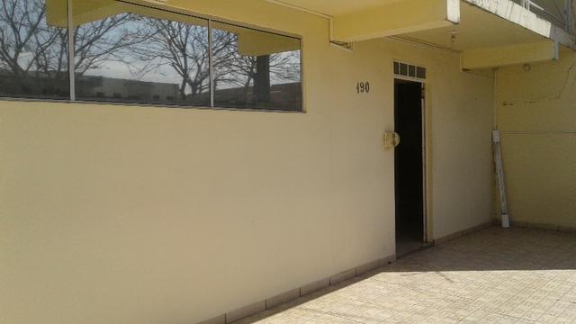 Aluga-se sobrado comercial no Capão da Imbuia - Foto 6